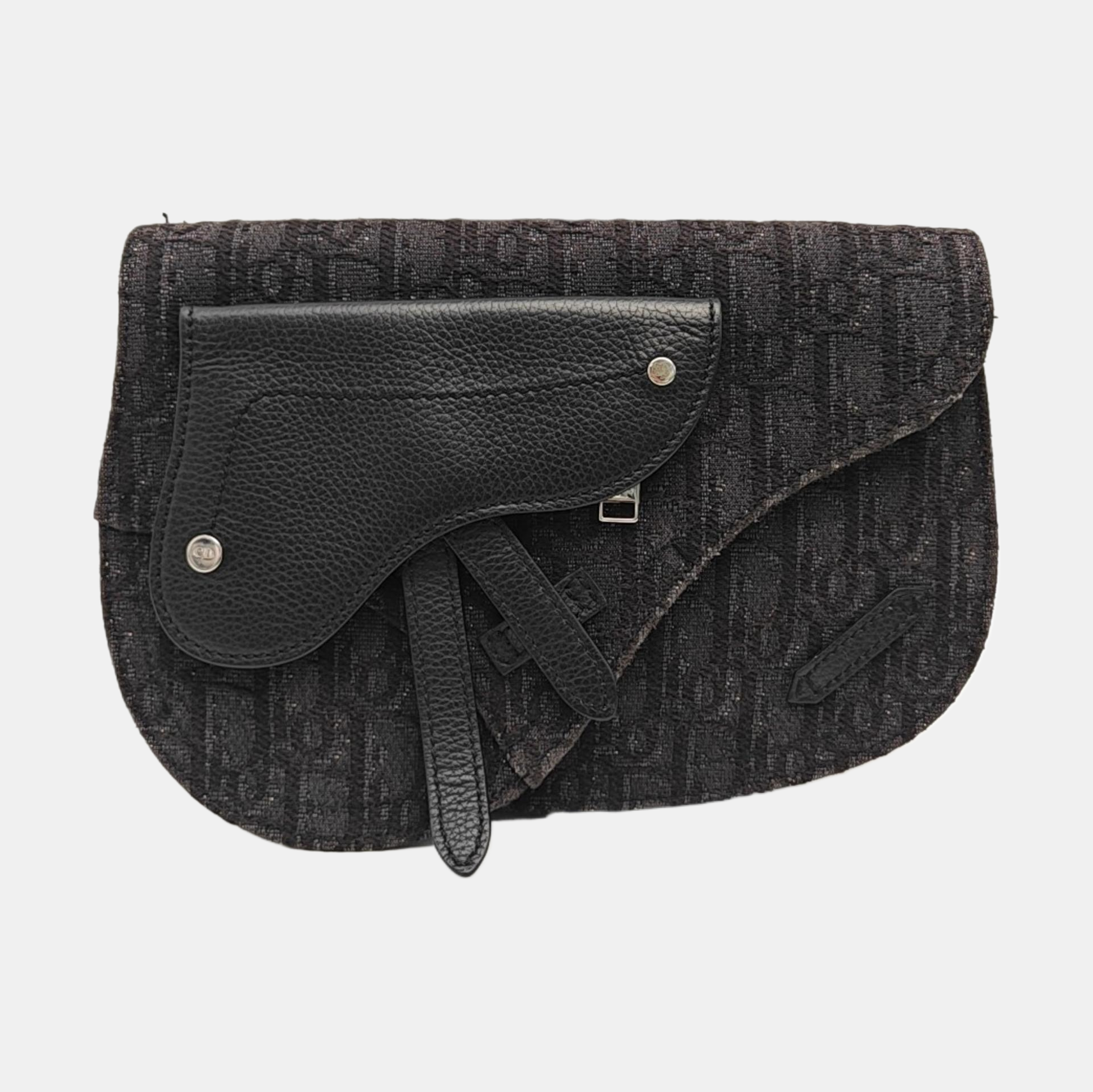 Saddle Medium Oblique Canvas Black