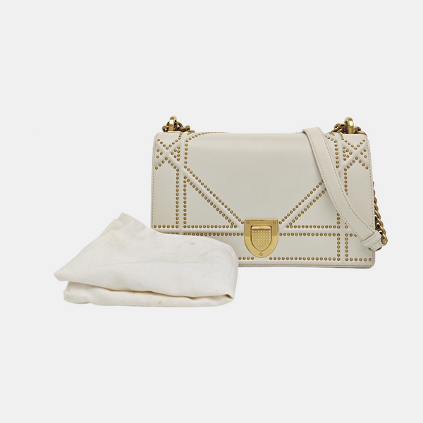 Diorama Medium Cannage Calfskin White
