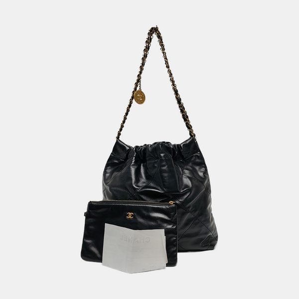 CHANEL 22 Small Quilted Calfskin Black