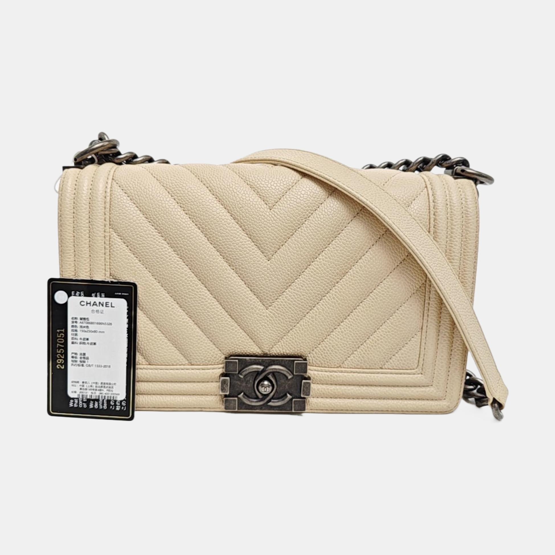 BOY CHANEL Medium Chevron Grained Calfskin White