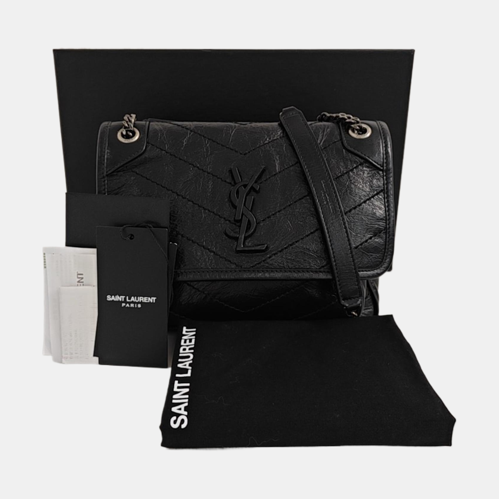 NIKI Small Chevron Calfskin Black