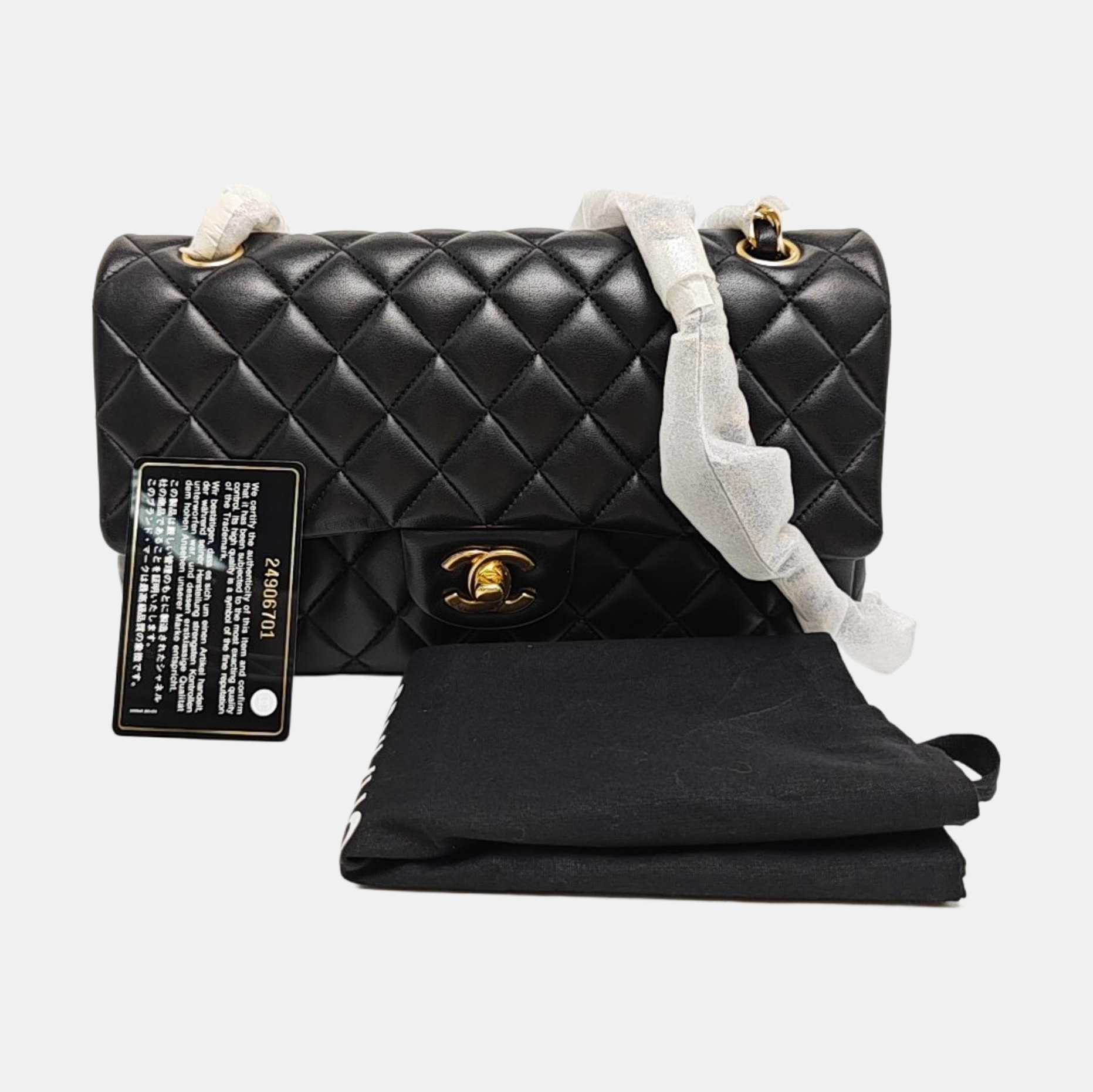 CLASSIC FLAP Medium Quilted Lambskin Black