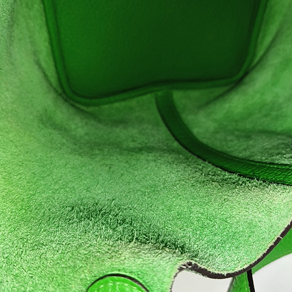 Authenticated pre-owned  Picotin Lock 22 Clemence Green - Bucket Bag at Looply