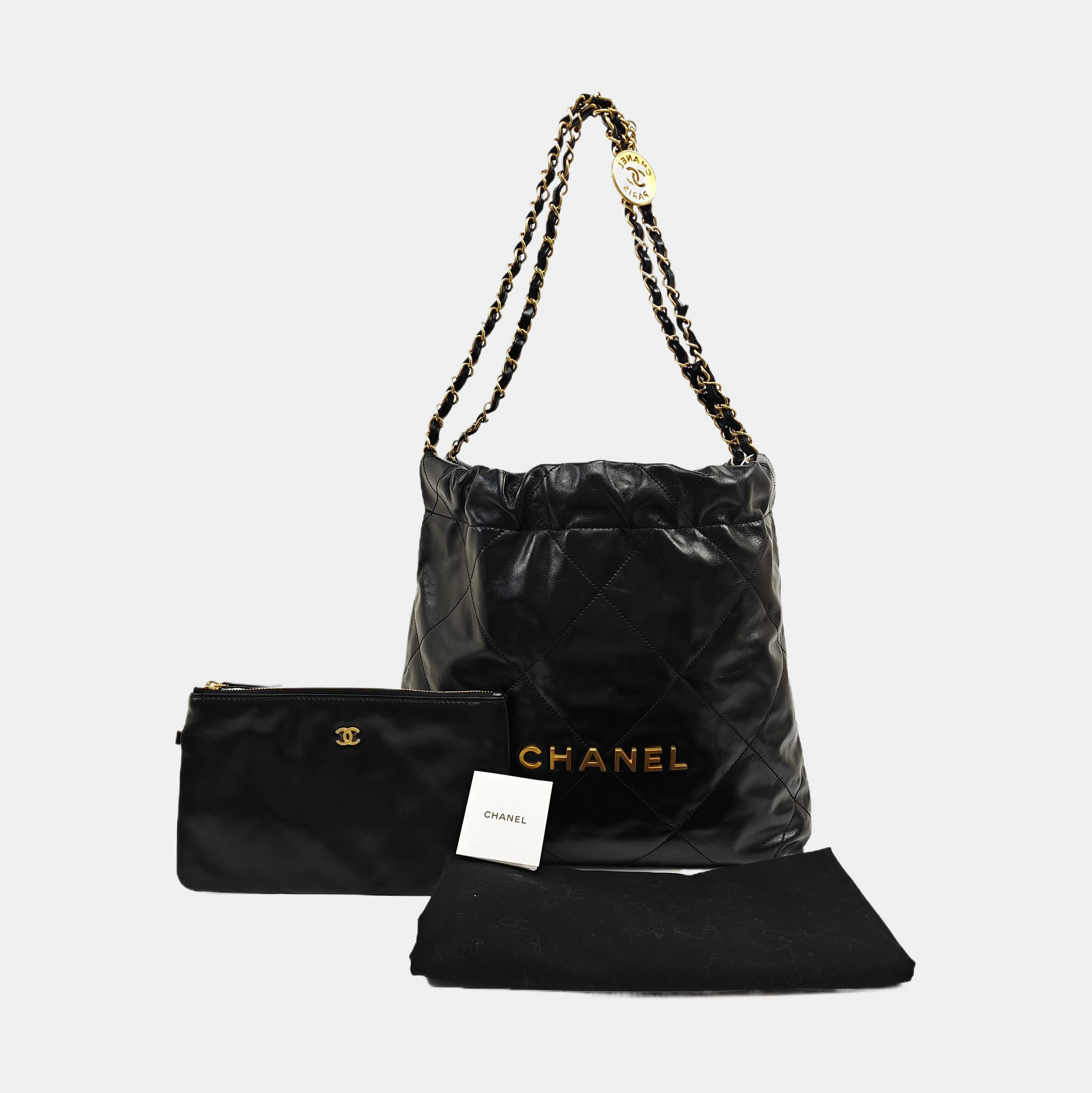 CHANEL 22 Small Quilted Calfskin Black