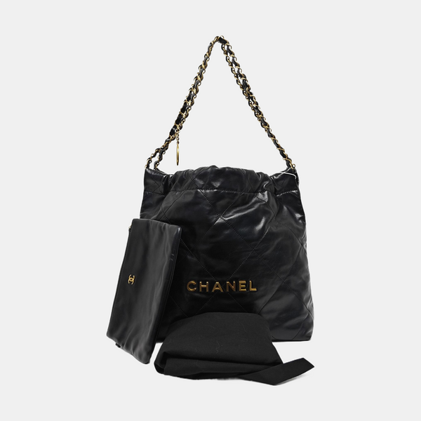 CHANEL 22 Small Quilted Calfskin Black