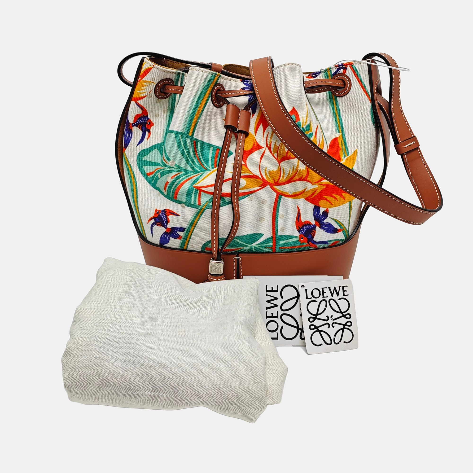 Authenticated pre-owned  Balloon Canvas Multicolor - Bucket Bag at Looply