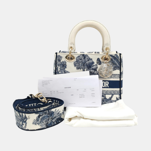 Lady Dior Medium Canvas White