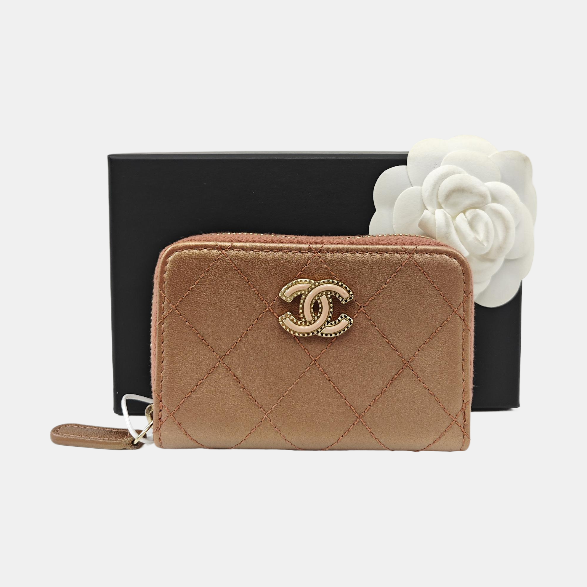 Quilted Lambskin Card Holder Beige