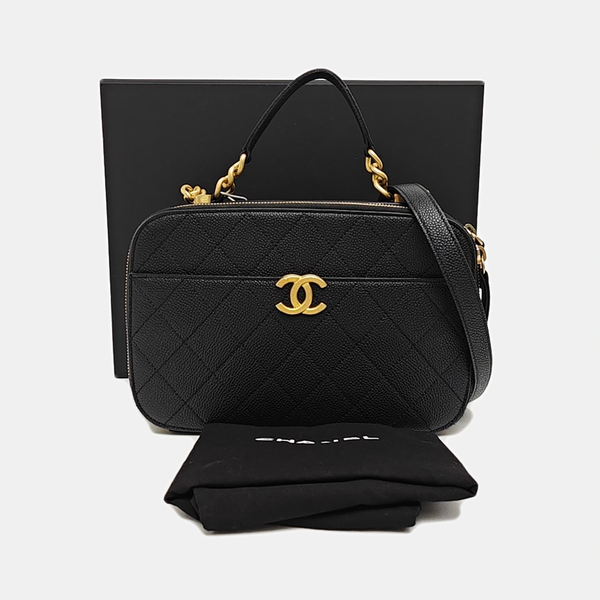 Quilted Grained Calfskin Black