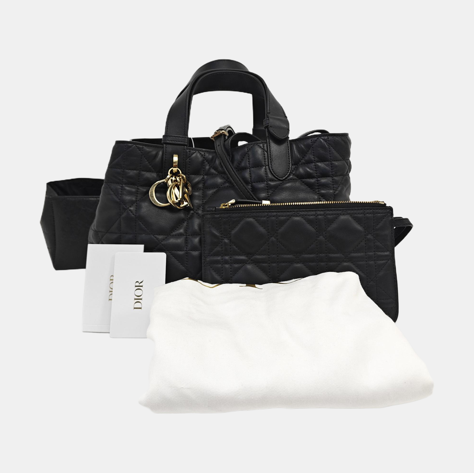 Toujours Medium Cannage Calfskin Black