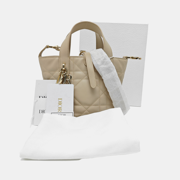 Toujours Cannage Calfskin Beige