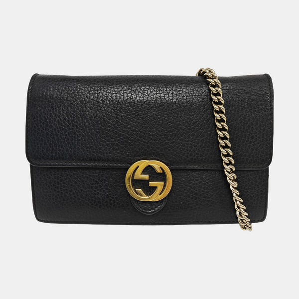 Authenticated pre-owned  Interlocking G Calfskin Black - Shoulder Bag at Looply