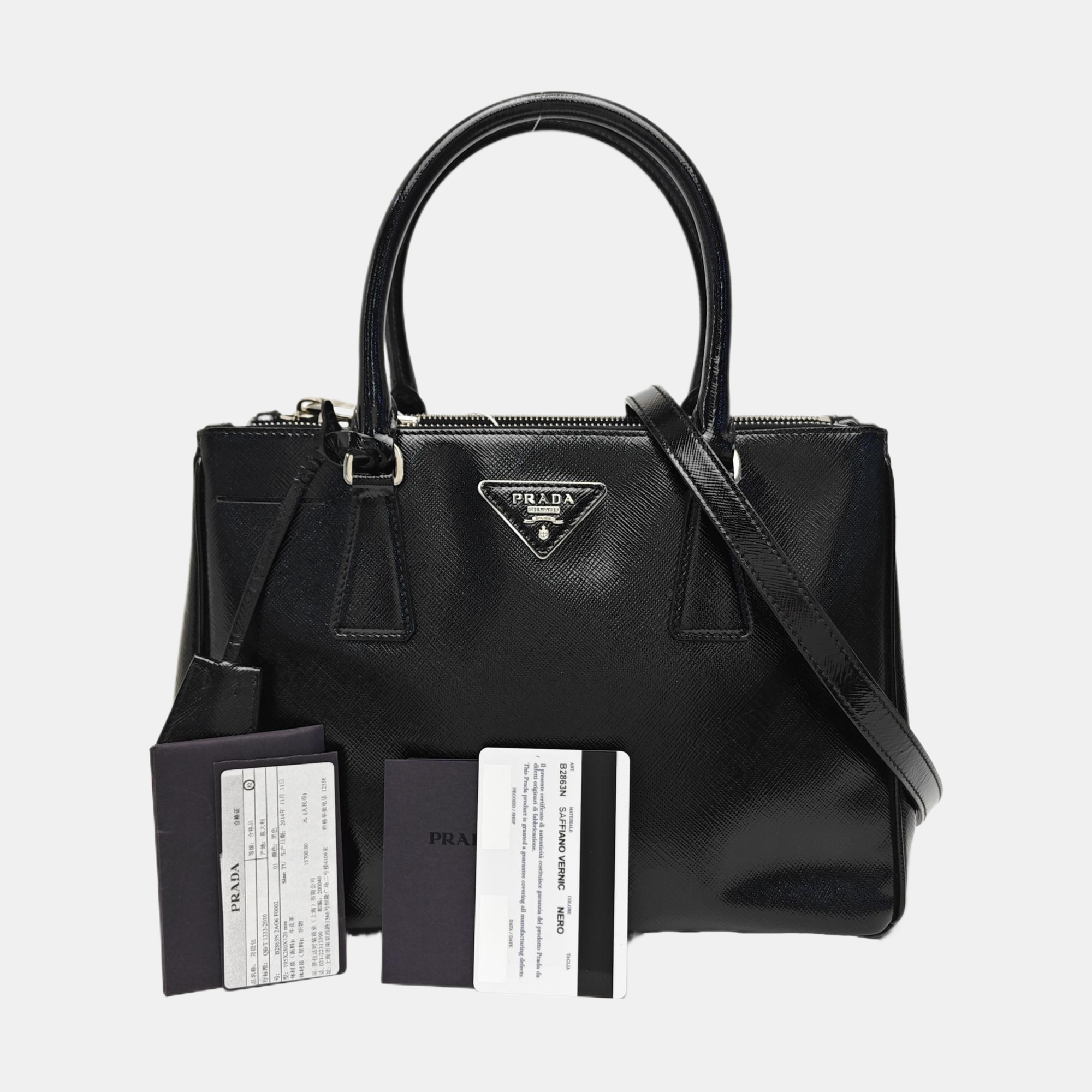 Galleria Medium Saffiano Calfskin Black
