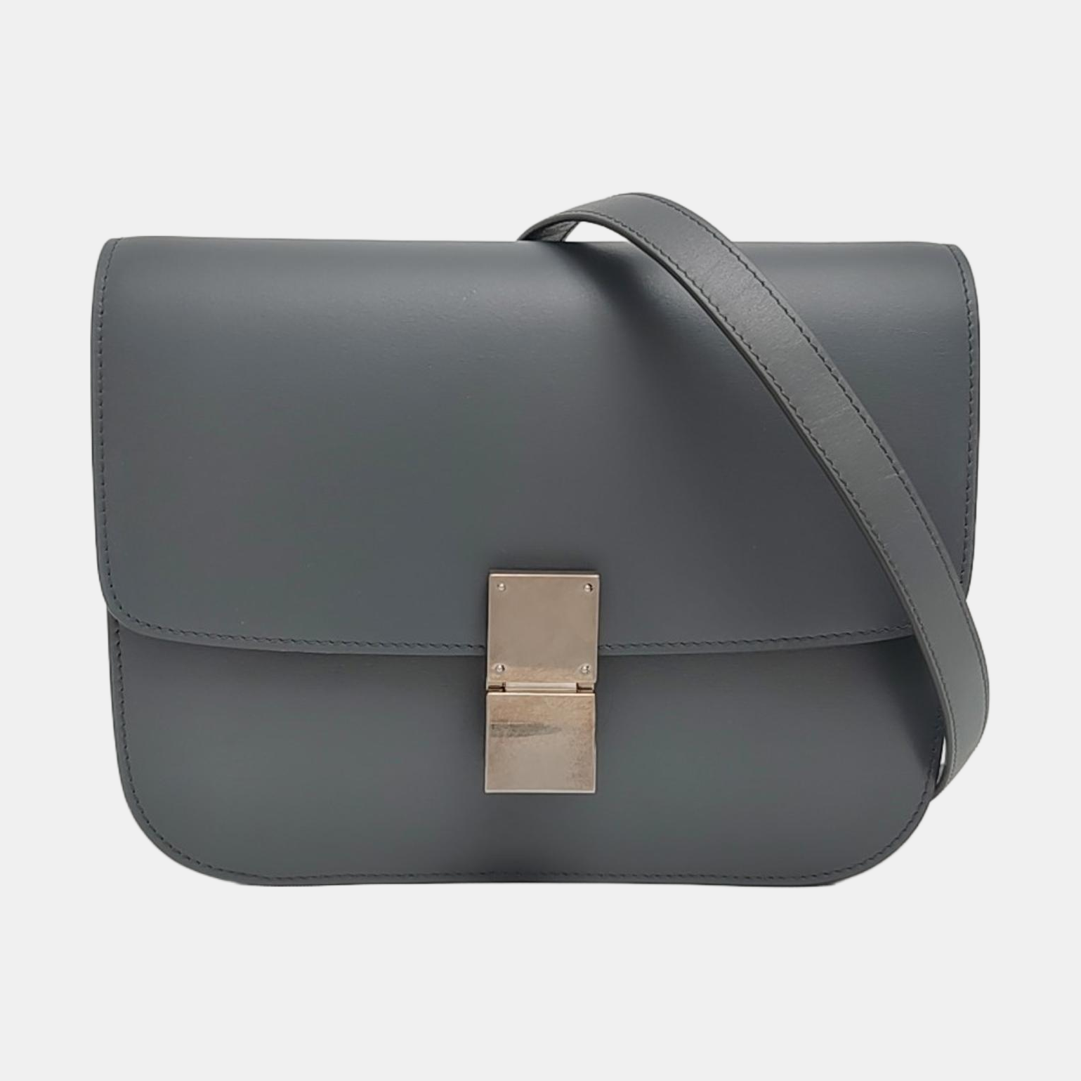 Authenticated pre-owned  CLASSIC BOX Medium Calfskin Grey - Shoulder Bag at Looply