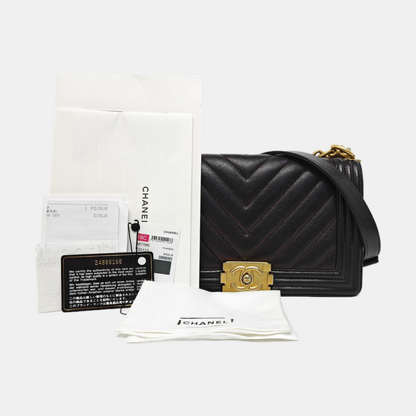 BOY CHANEL Medium Chevron Grained Calfskin Black