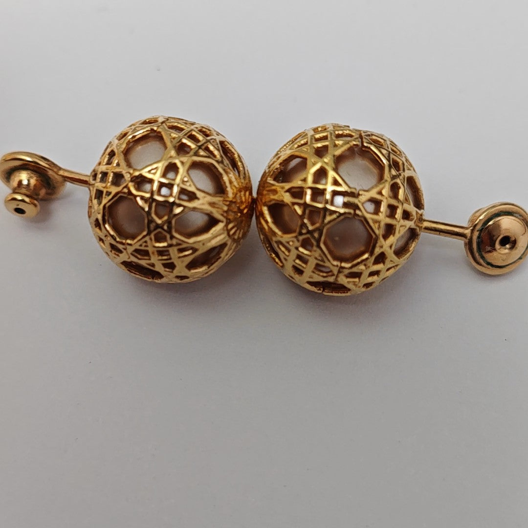 Metal Gold Stud Earrings