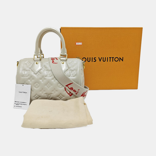 Authenticated pre-owned  SPEEDY 22 Lambskin White - Shoulder Bag at Looply
