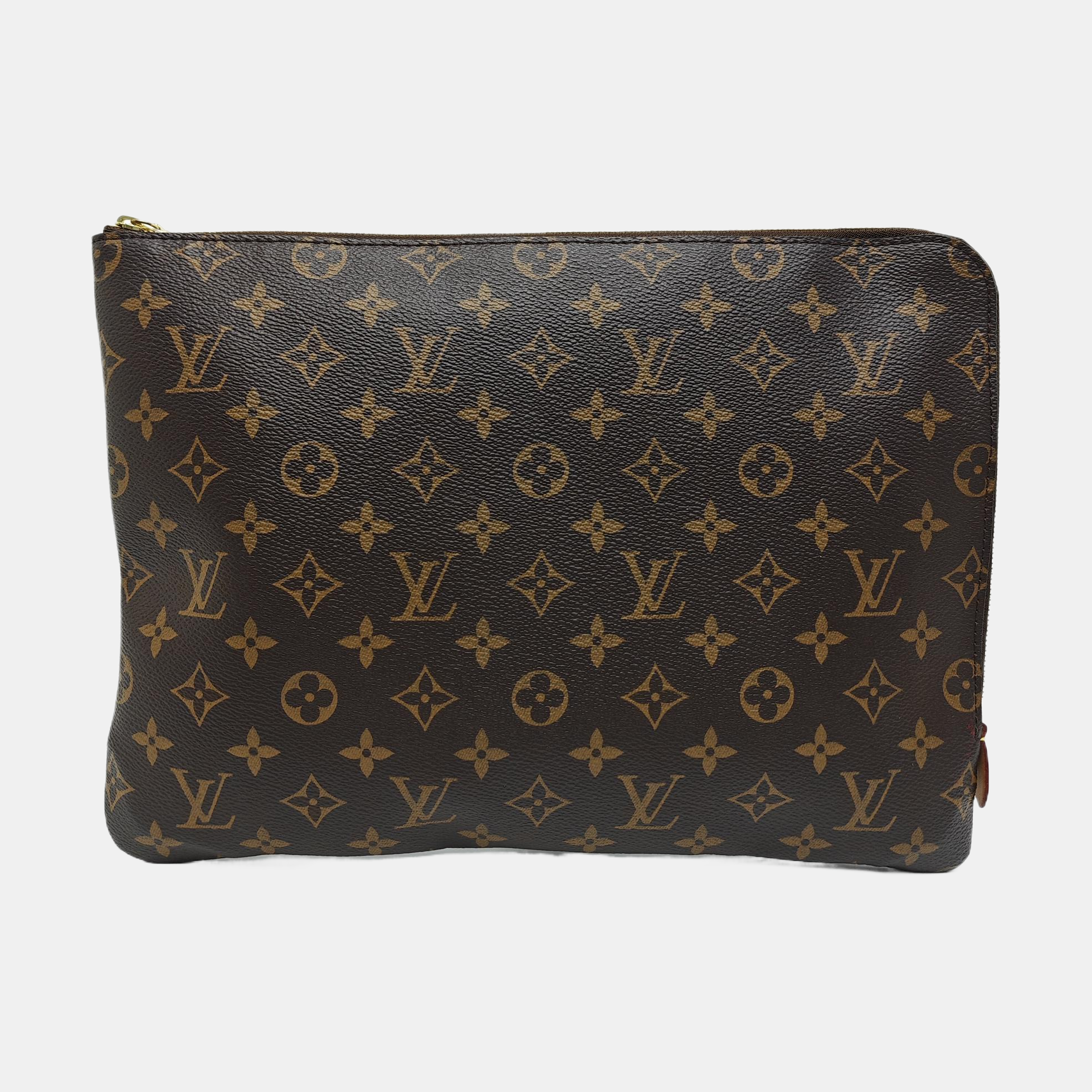 Etui Voyage MM Monogram Coated Canvas Brown