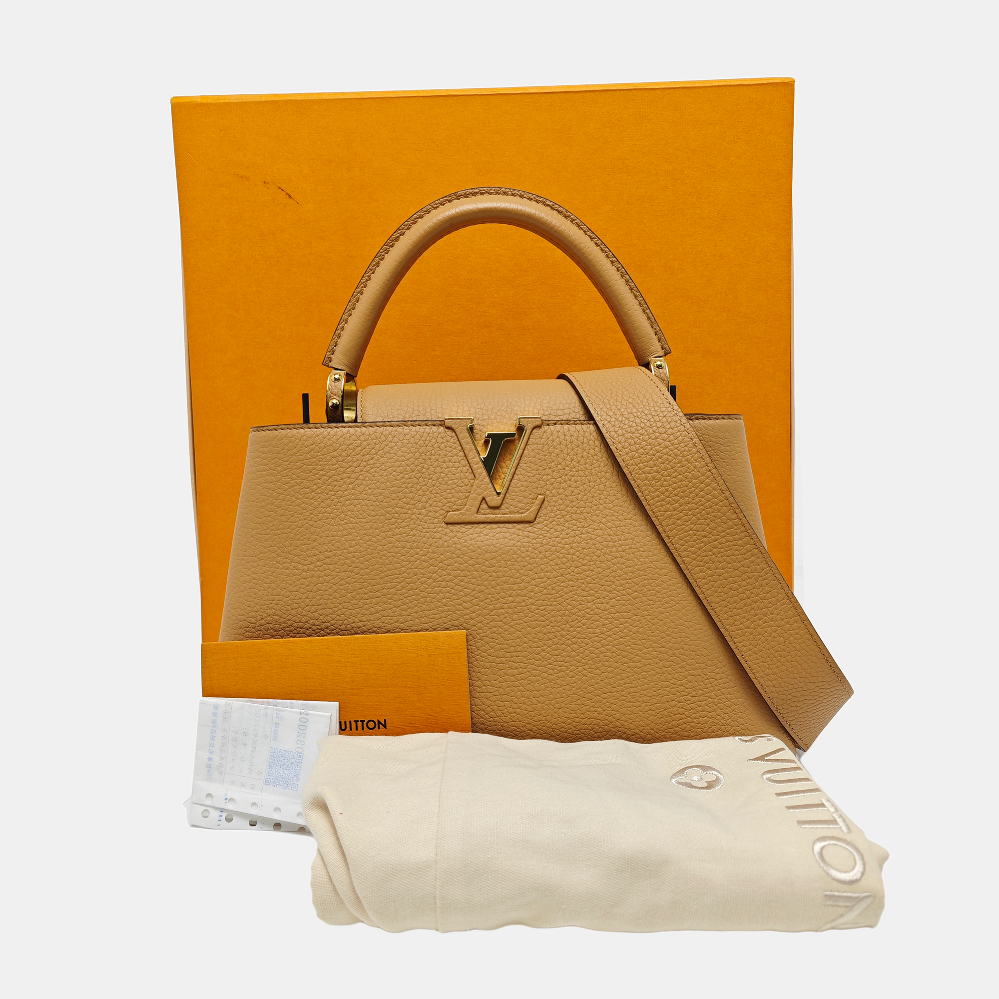 CAPUCINES MM Calfskin Beige