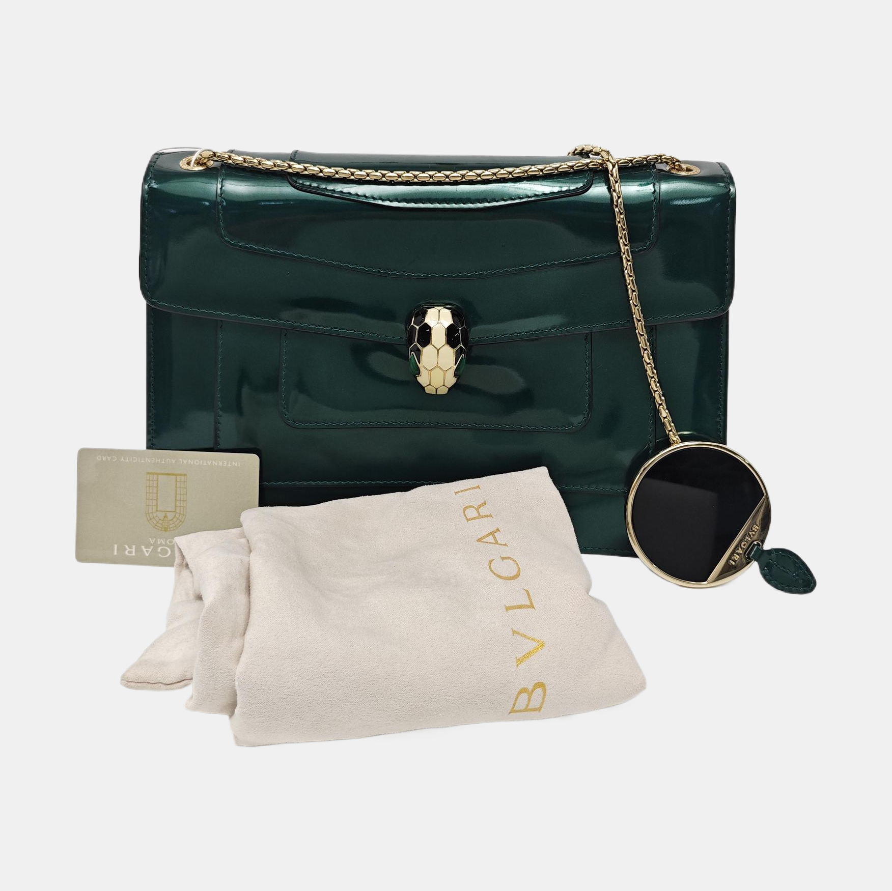 SERPENTI FOREVER Medium Quilted Patent Leather Green
