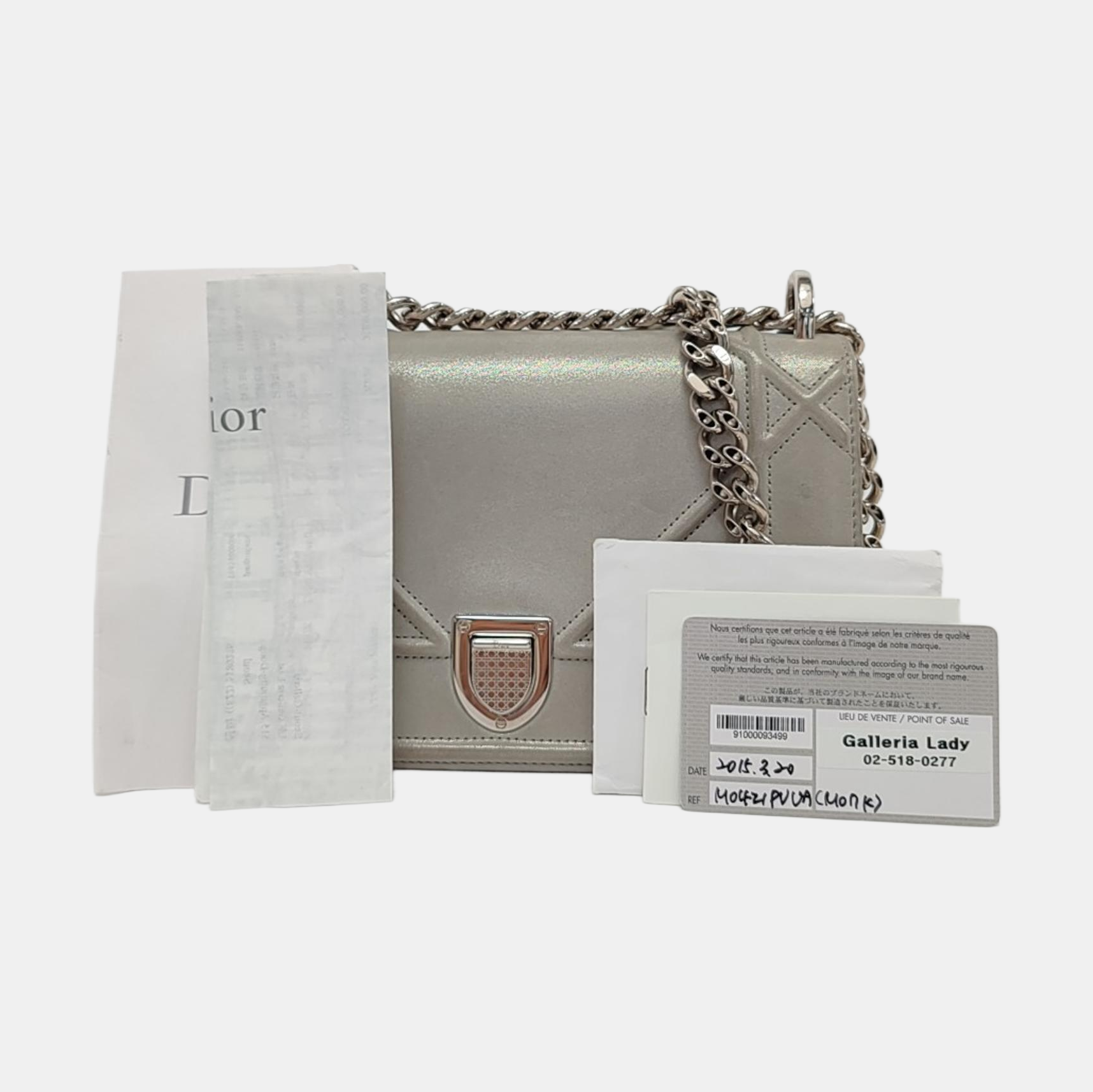 Diorama Small Cannage Calfskin Silver