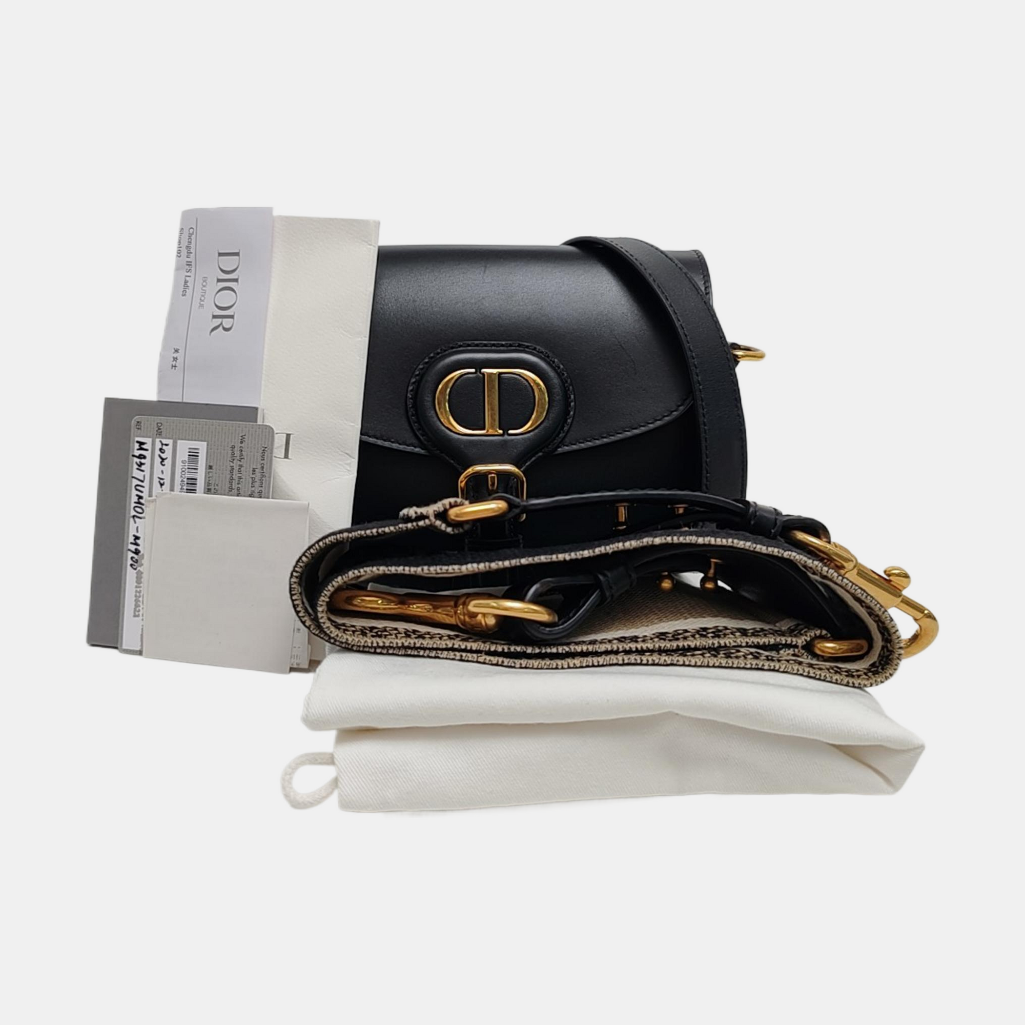 Authenticated pre-owned  Bobby Small Calfskin Black - Shoulder Bag at Looply