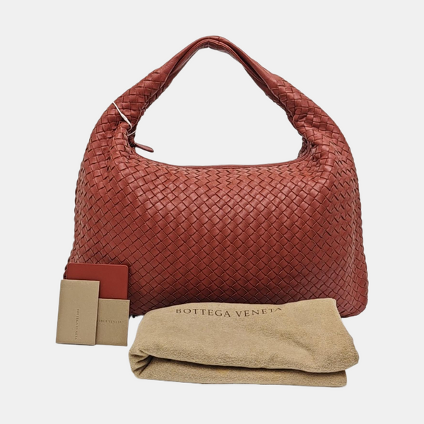 Veneta Large Calfskin Brown