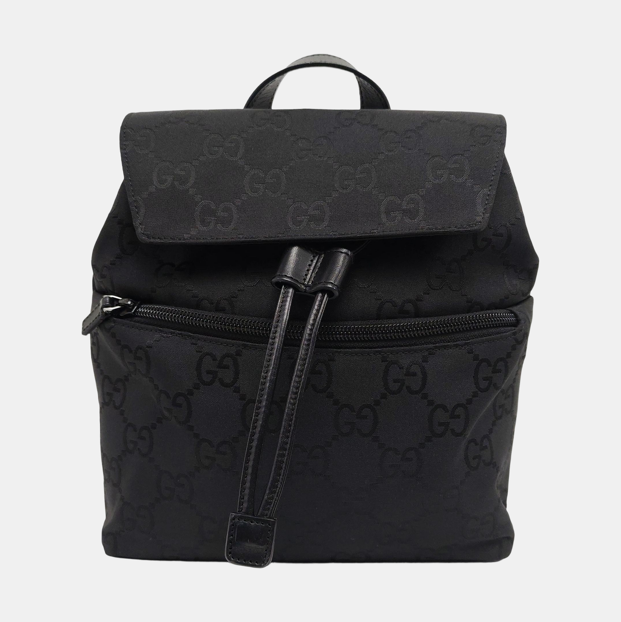 Monogram Canvas Black