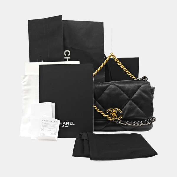 CHANEL 19 Small Quilted Lambskin Black