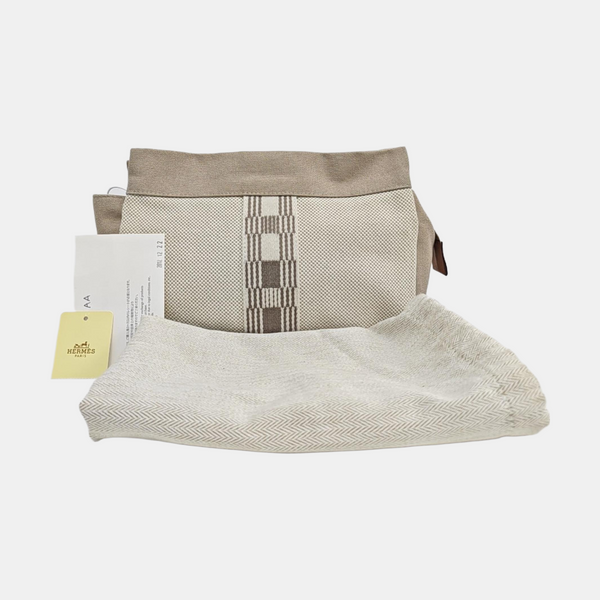 Canvas White