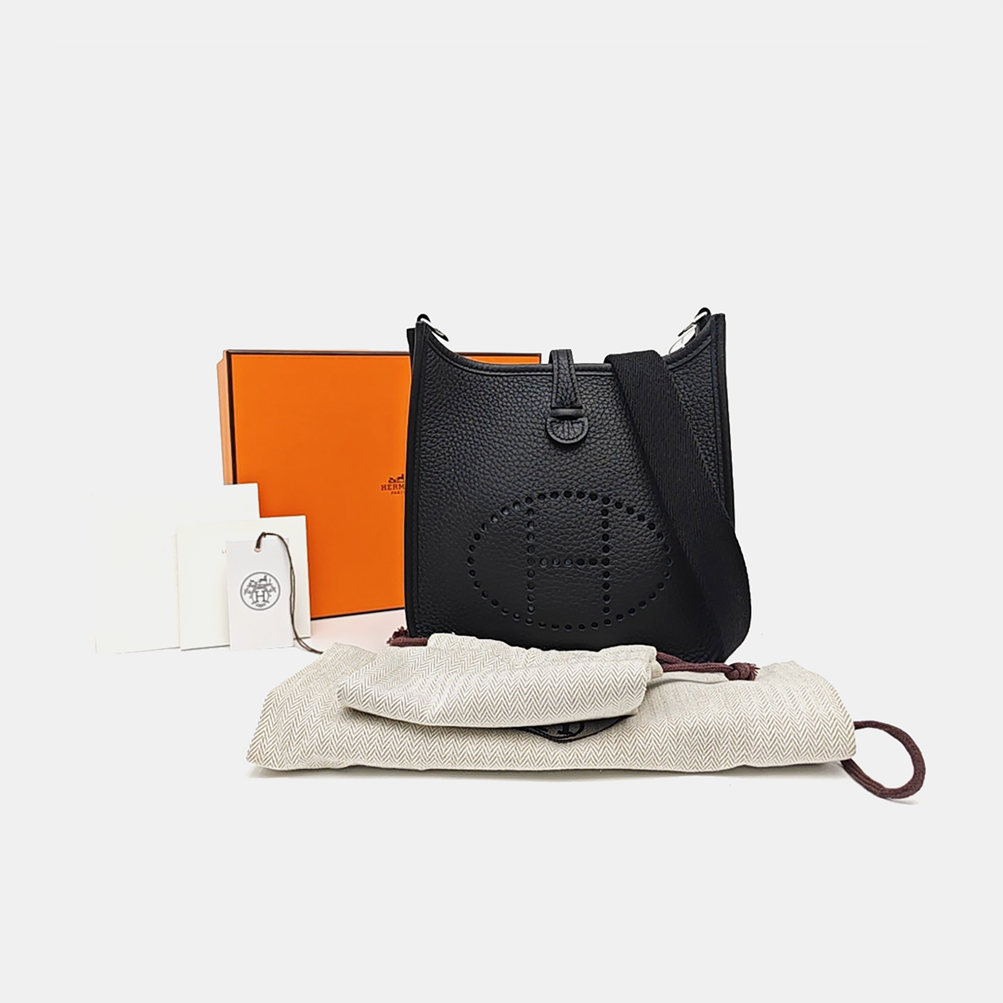 Evelyne TPM Clemence Black