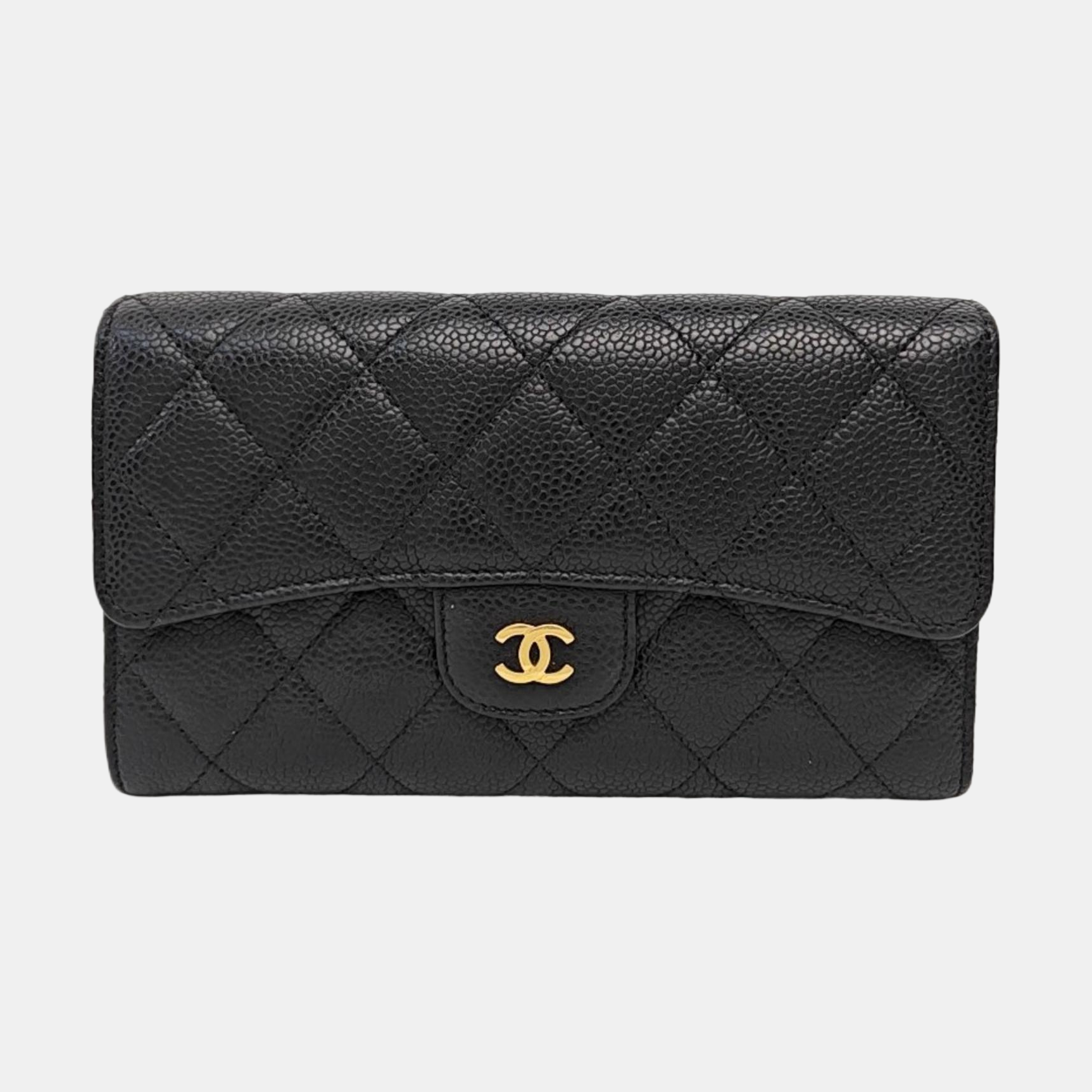 CLASSIC FLAP Mini Quilted Grained Calfskin Black Wallet