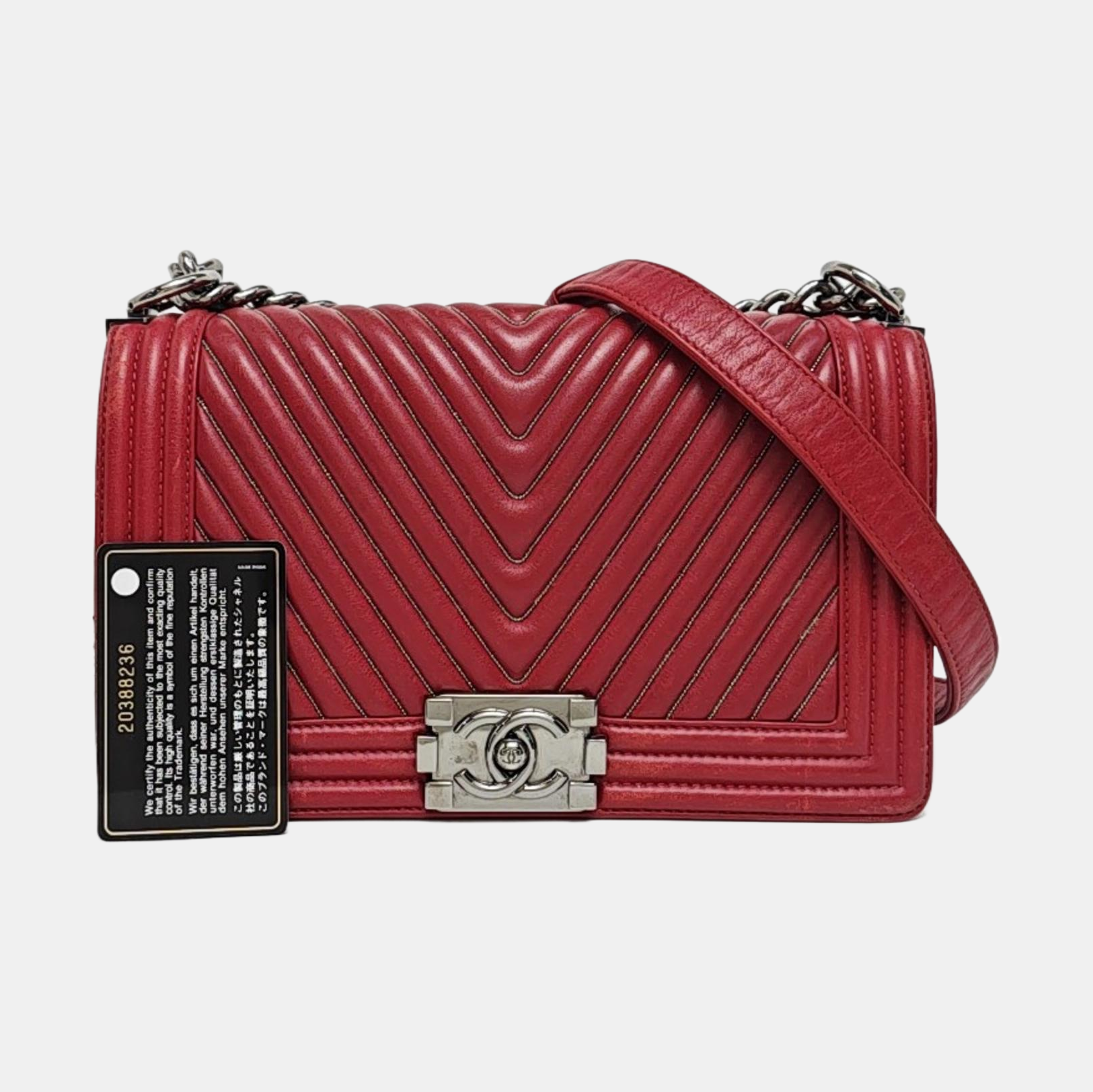 BOY CHANEL Medium Chevron Calfskin Red