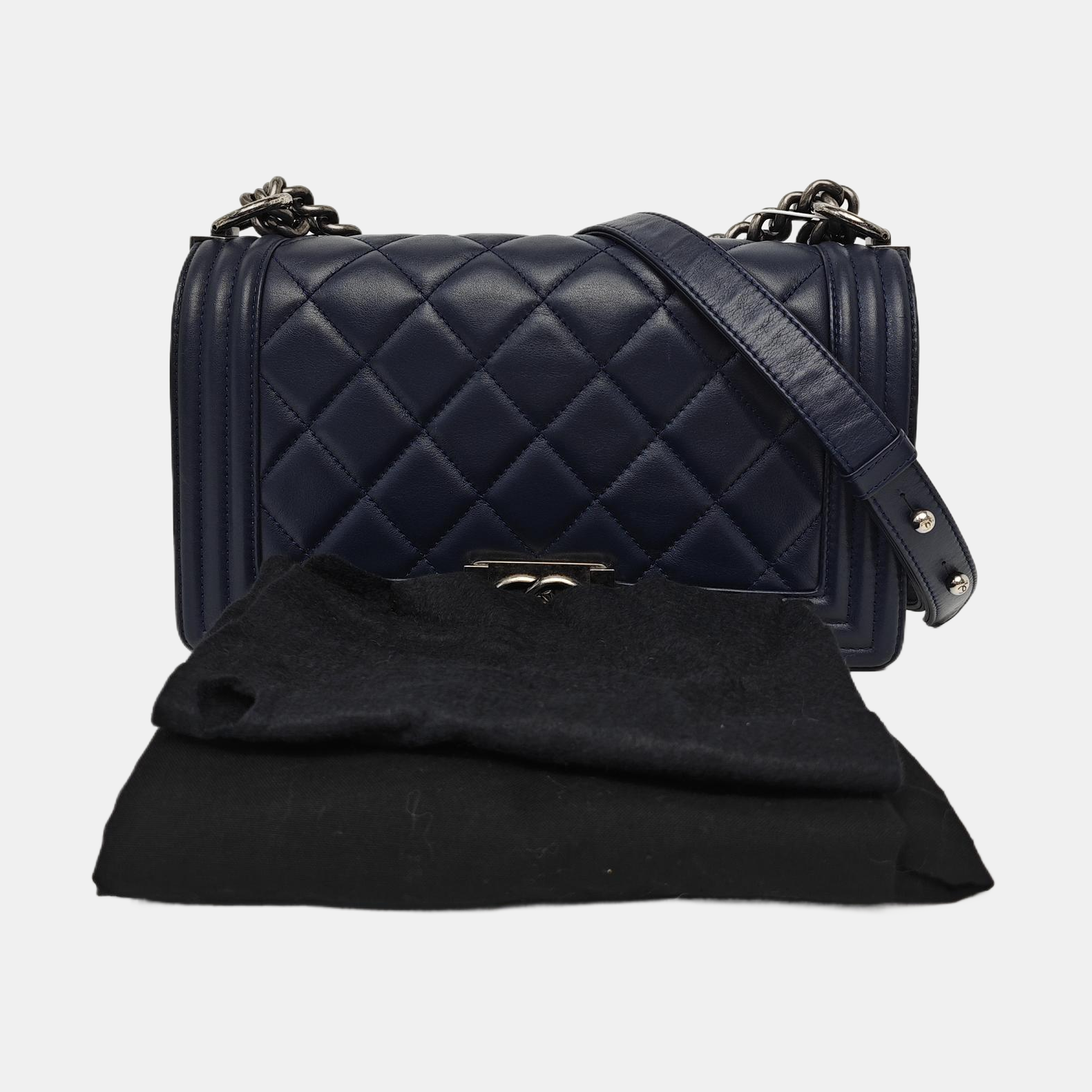 BOY CHANEL Medium Quilted Calfskin Blue