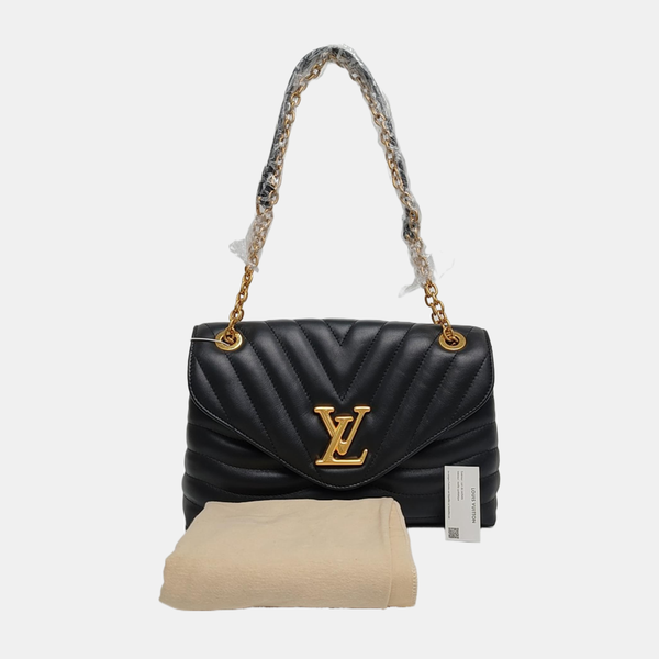 NEW WAVE GM Quilted Calfskin Black