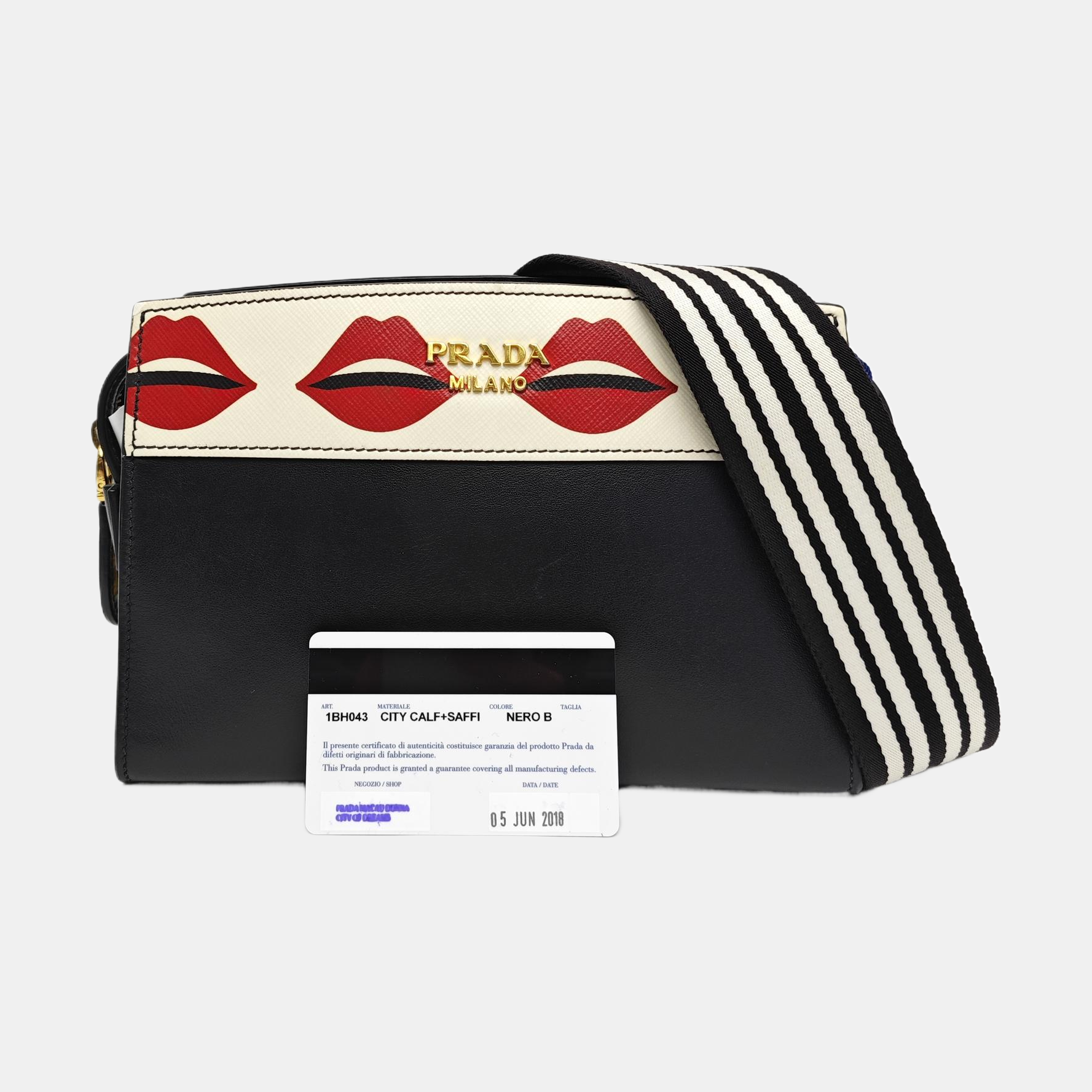 Esplanade Calfskin Black