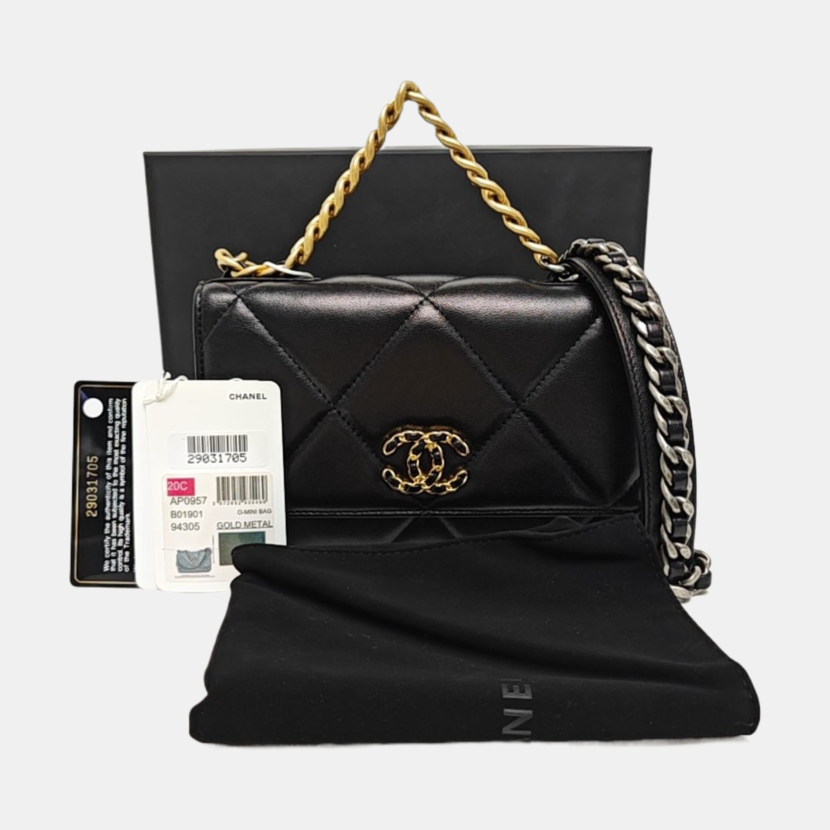 CHANEL 19 WOC Quilted Lambskin Black