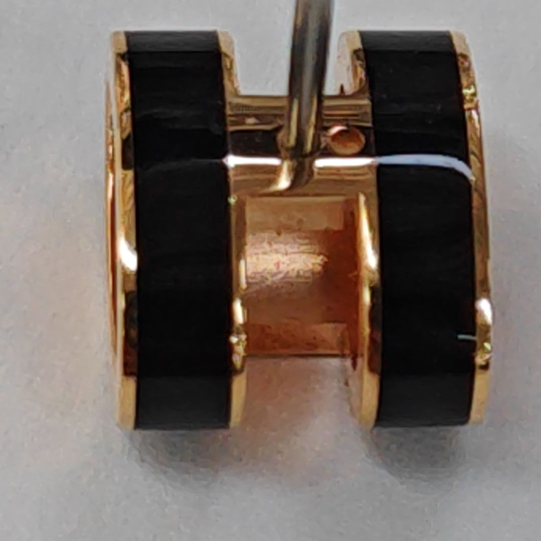 Pop H Metal Rose Gold Stud Earrings