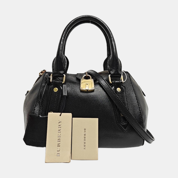 Calfskin Shoulder Bag Medium Black