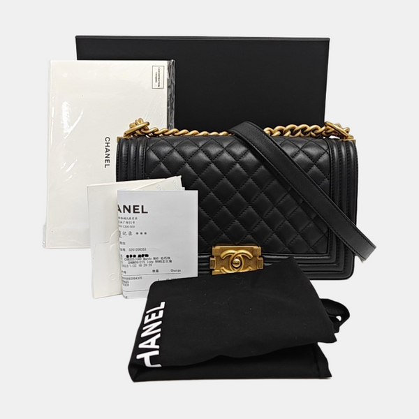 BOY CHANEL Medium Quilted Calfskin Black