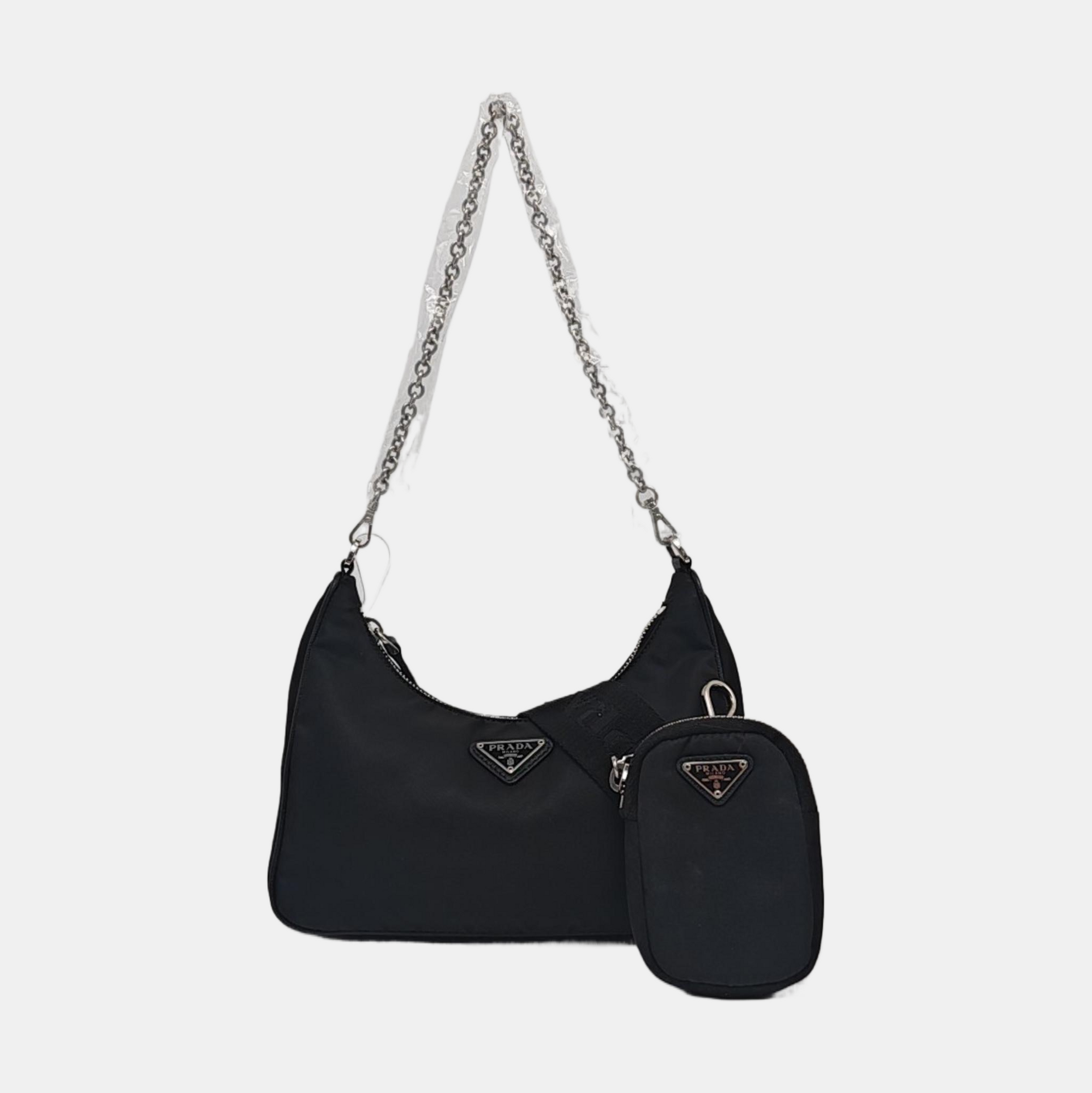 Authenticated pre-owned  Re-Edition2005 Nylon Black - Shoulder Bag at Looply