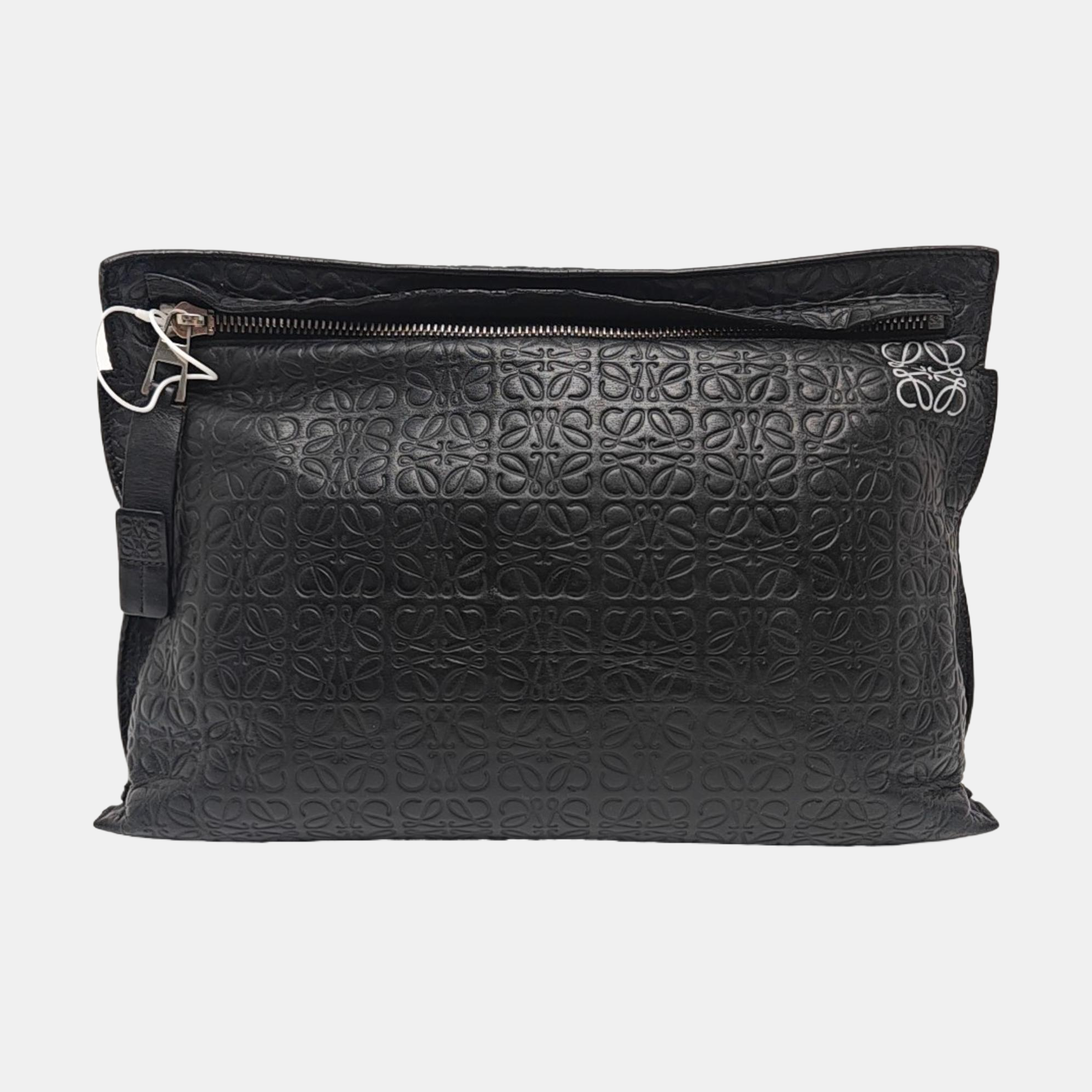 T Pouch Monogram Calfskin Black