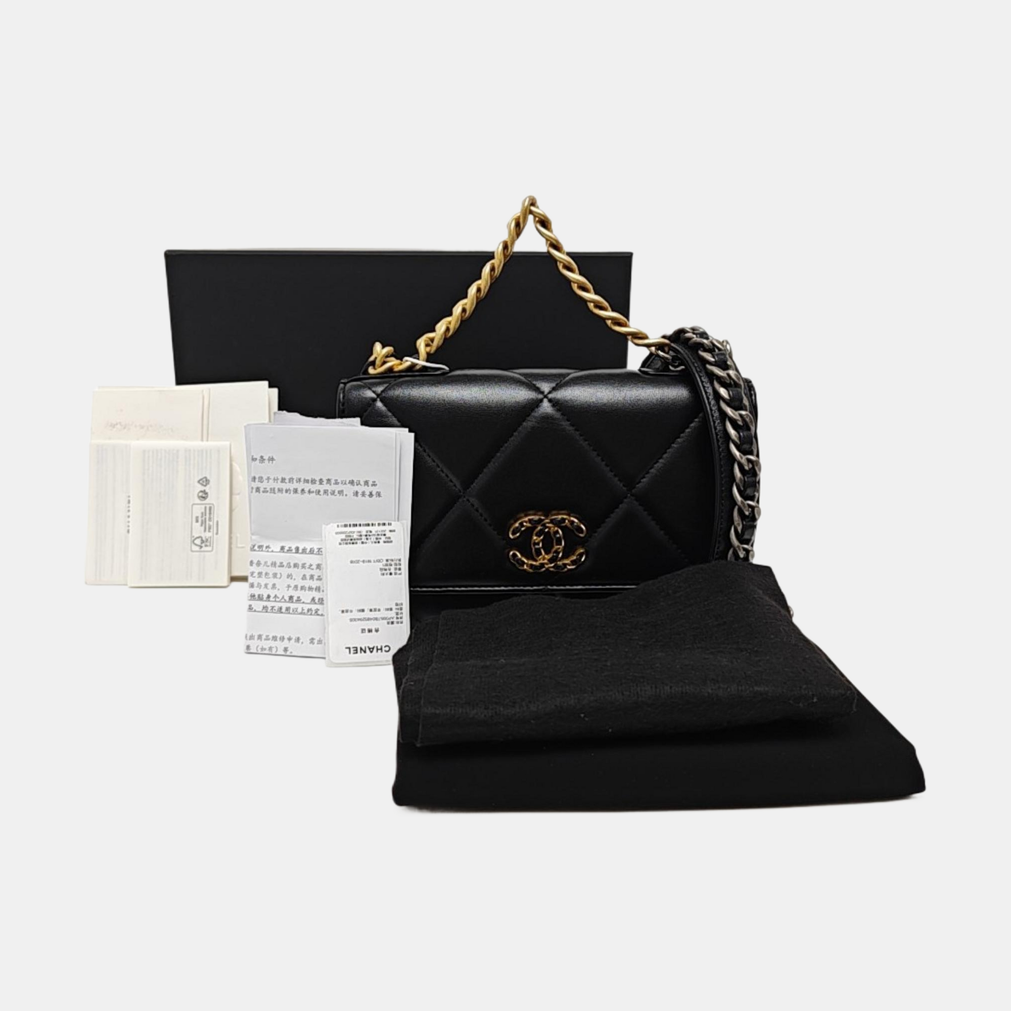 CHANEL 19 WOC Quilted Lambskin Black