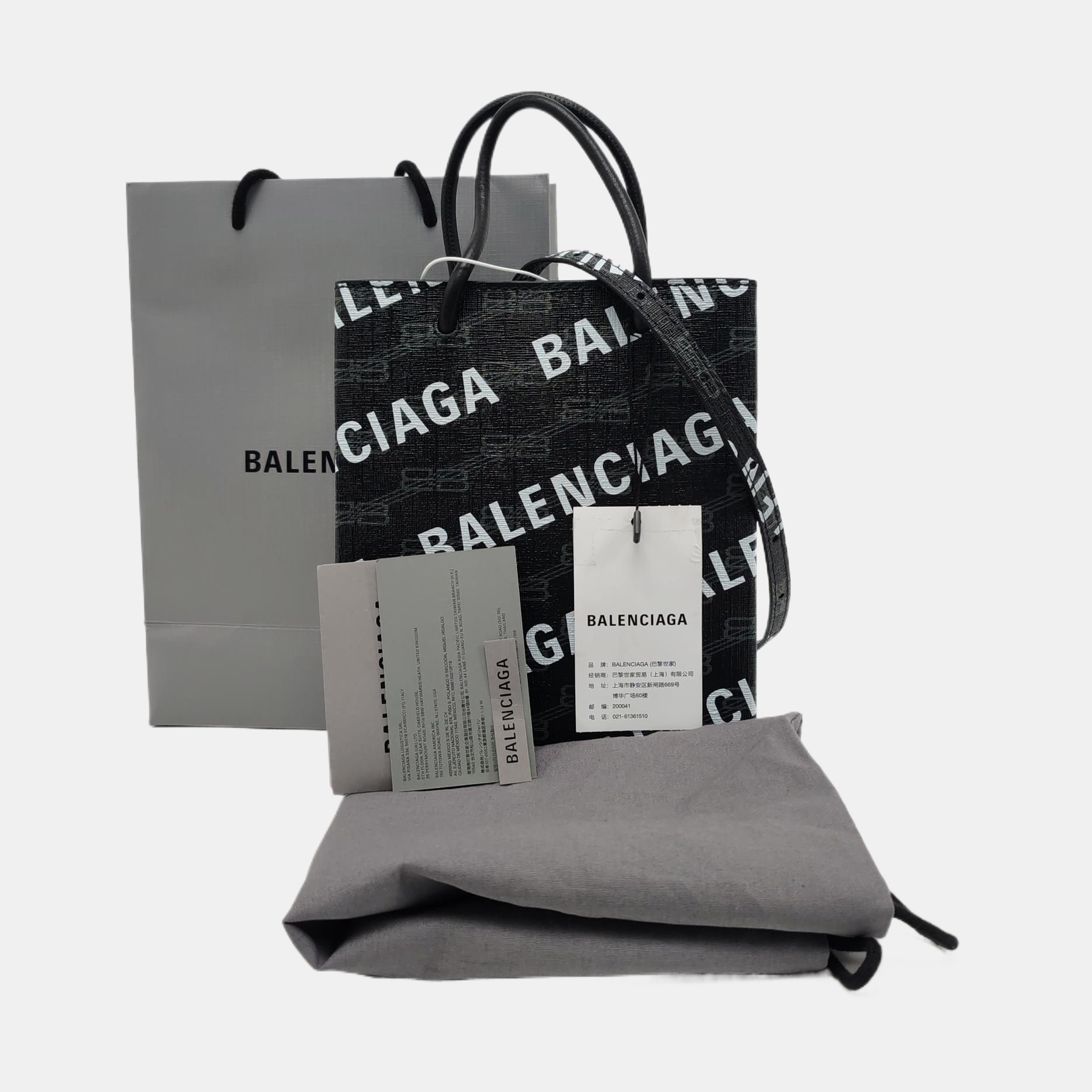 MONOGRAM Large Coated Canvas Black