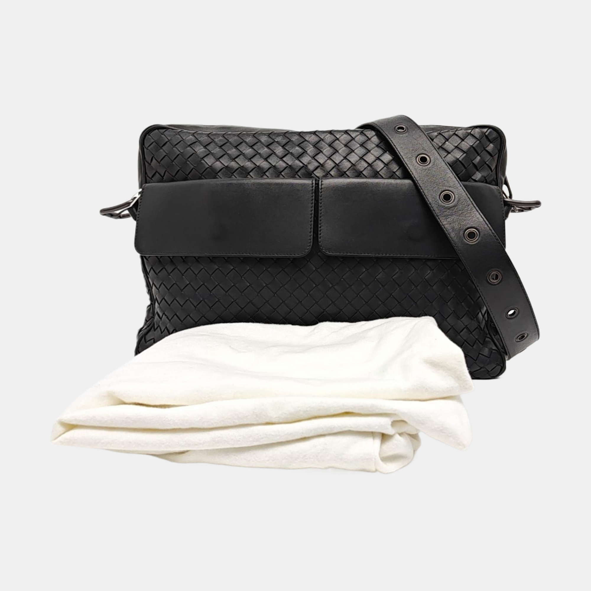 Calfskin Shoulder Bag Black