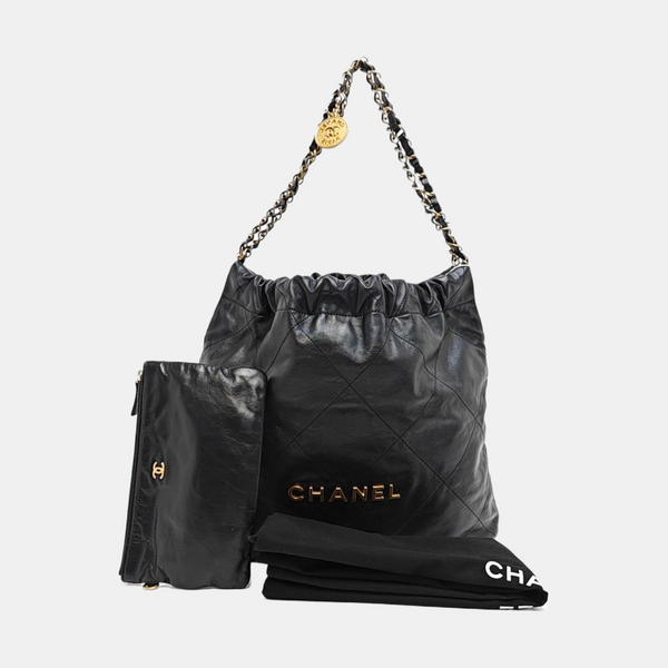 CHANEL 22 Small Quilted Calfskin Black