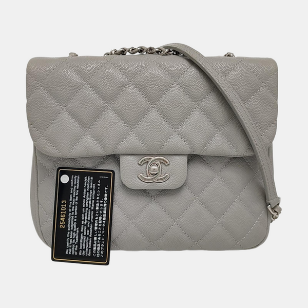 Authenticated pre-owned  CLASSIC FLAP Quilted Grained Calfskin Grey - Shoulder Bag at Looply