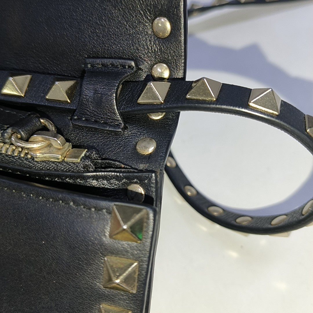 My Rockstud Calfskin Black