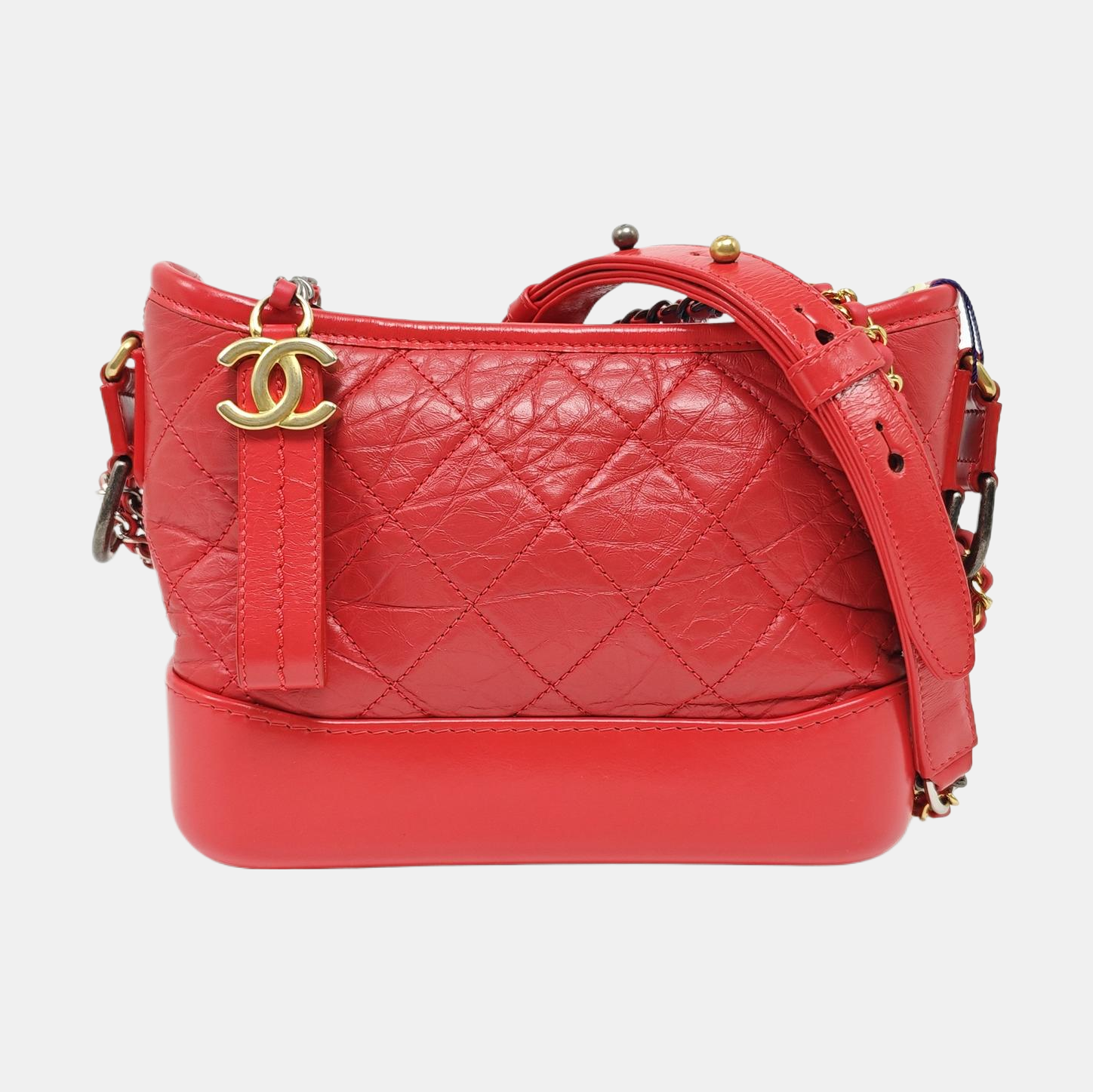 Authenticated pre-owned  GABRIELLE Small Quilted Calfskin Red - Shoulder Bag at Looply