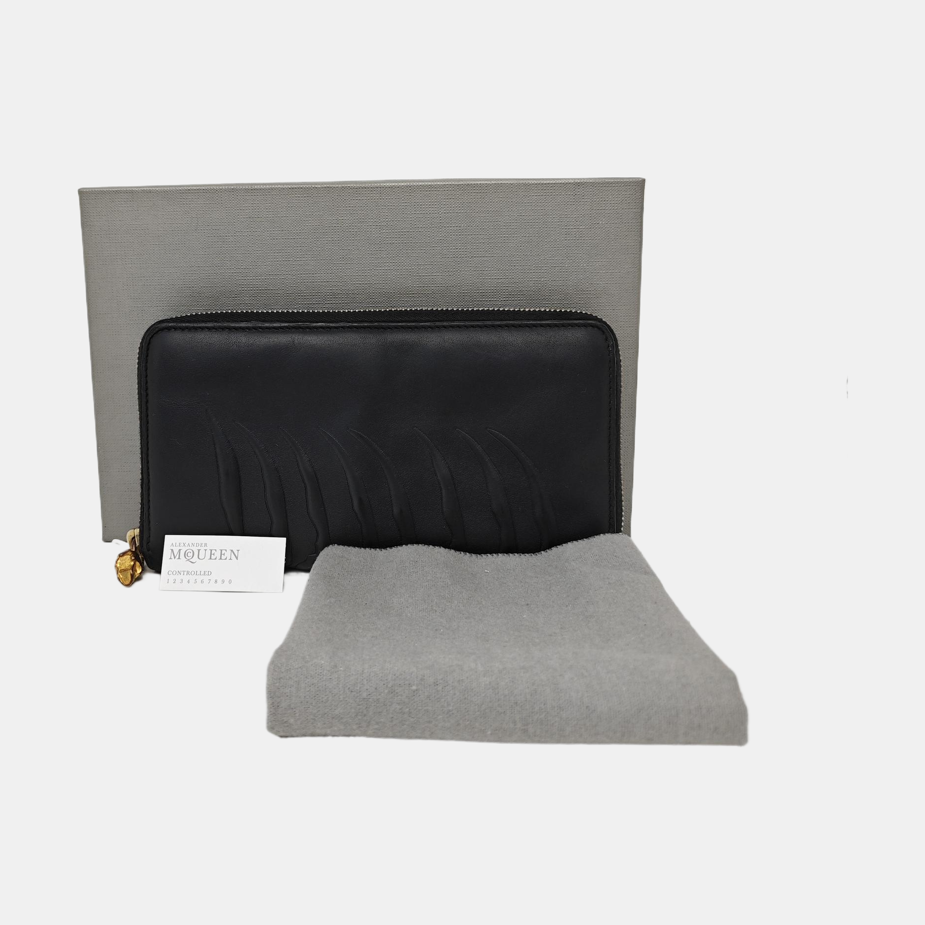 Calfskin Wallet Black
